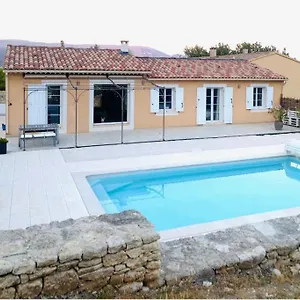  Villa Jolie Maison De 110 M 2, Pour 6 Personnes, Au Calme, Avec Piscine